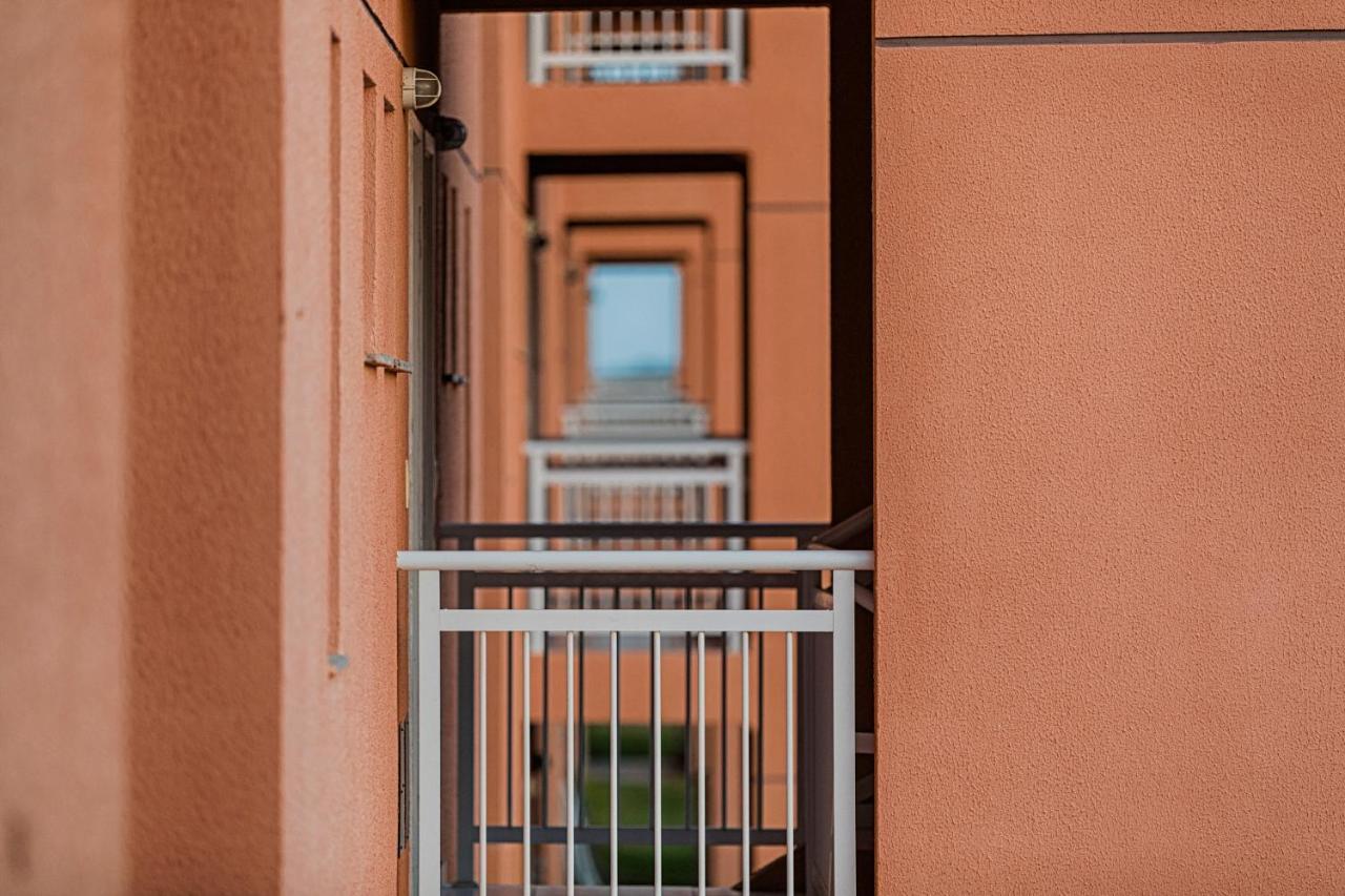 Dream Away Residences