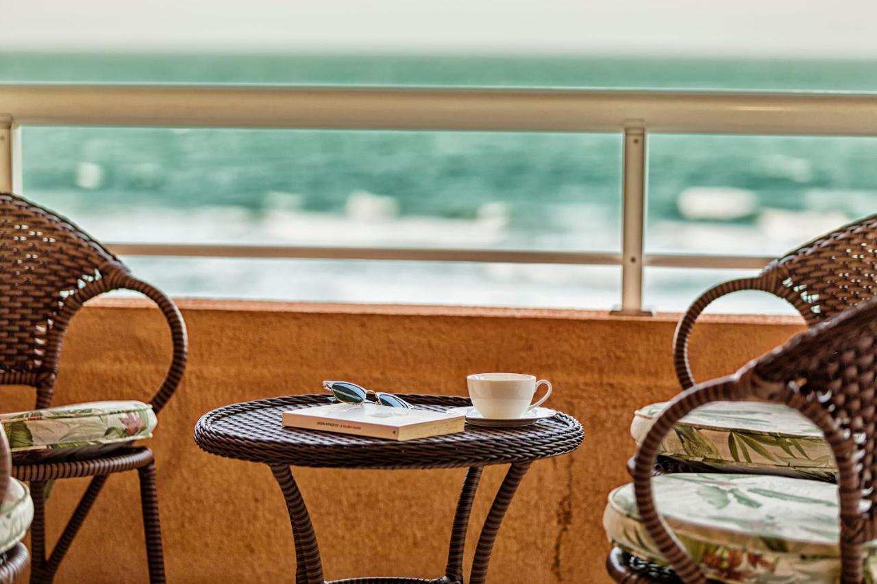 Dream Away Residences Apartment *